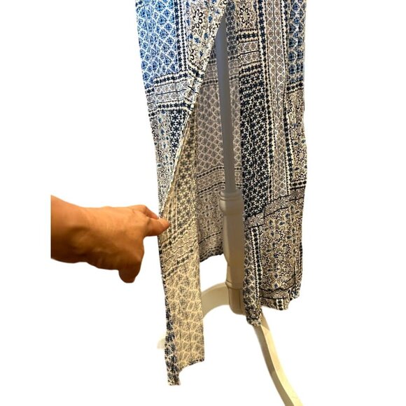 Fleur Bleue Bohemian Style Floral Print Maxi Dress With Tassel Tie & 3/4 Sleeves - Picture 3 of 7